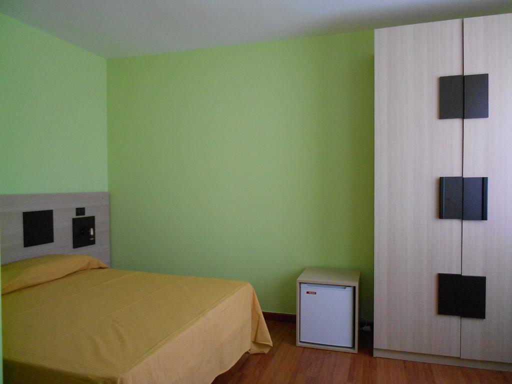 Alta Marea Hotel Gioiosa Marea Bilik gambar