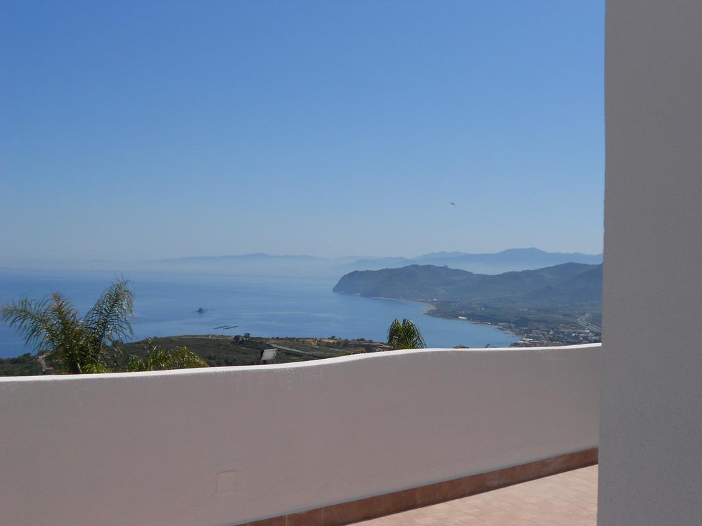 Alta Marea Hotel Gioiosa Marea Luaran gambar