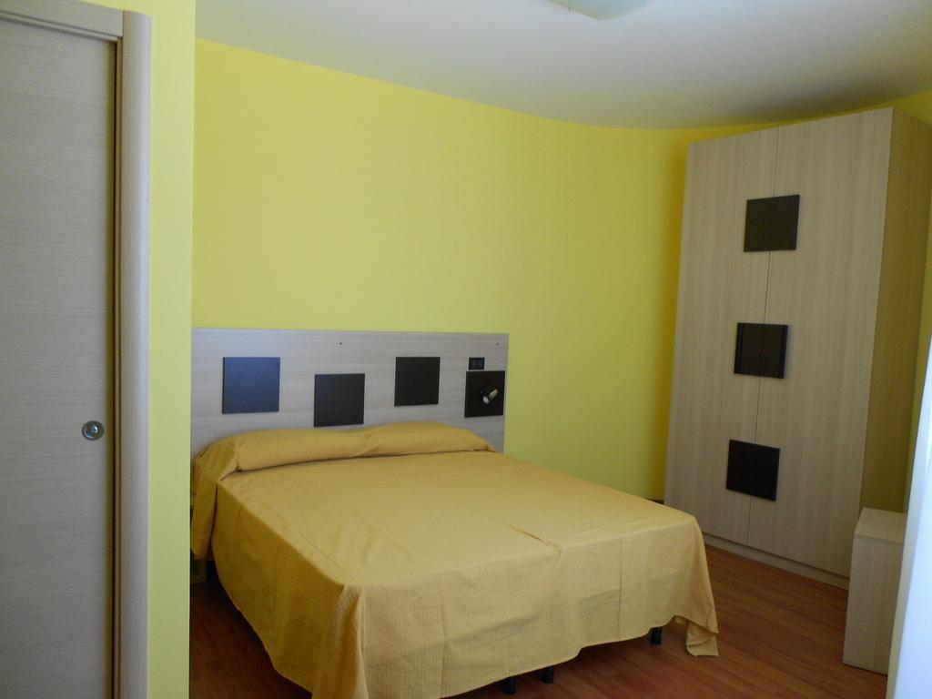 Alta Marea Hotel Gioiosa Marea Bilik gambar