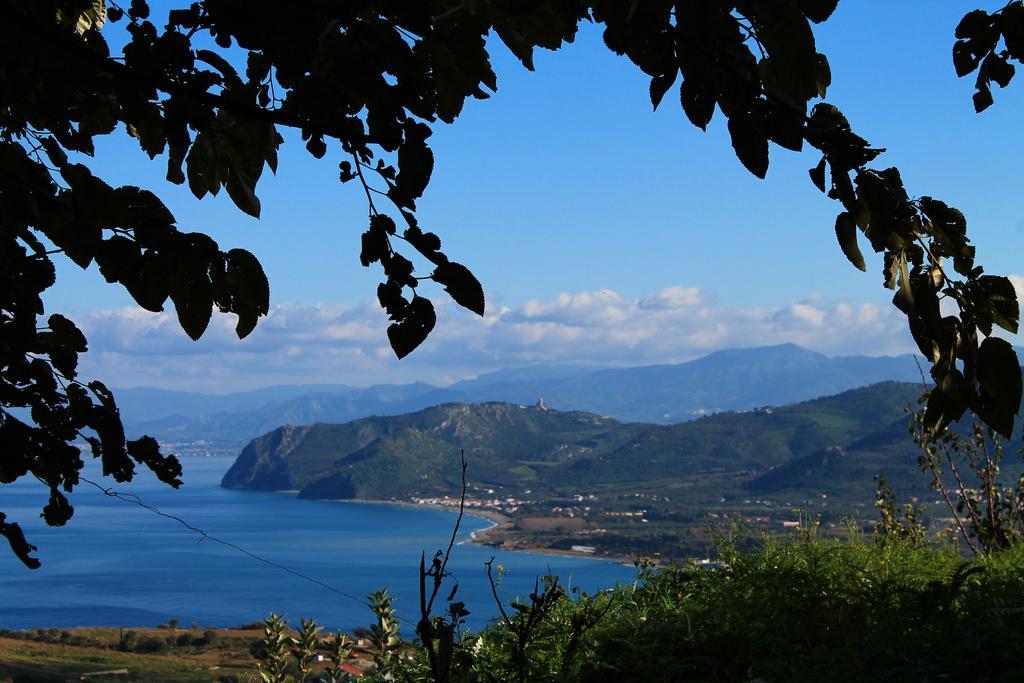 Alta Marea Hotel Gioiosa Marea Luaran gambar